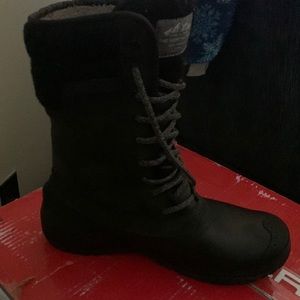 The North Face Shellista Roll Down Black Snow Boots Women's Size 10.5